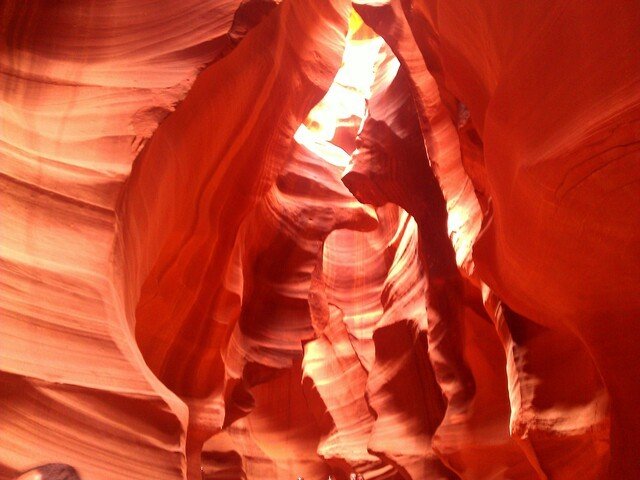 【ロサンゼルス発/貸切チャーター/日本語】アメリカ西部絶景スポット巡り1泊2日グランドキャニオン・アンテロープキャニオン・ホースシューベンド等